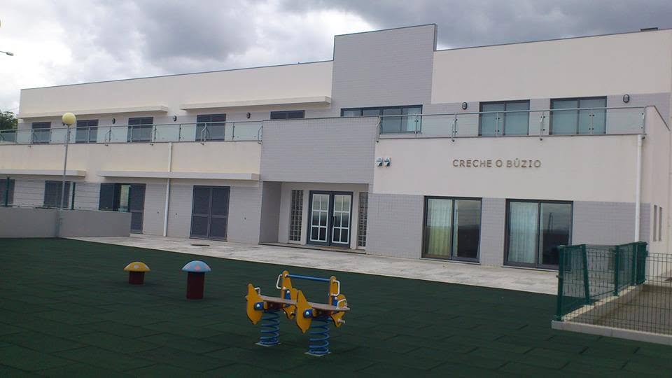 Foto 1 de Creche O Búzio | Escola Básica do 1.º Ciclo com Pré-Escolar e Creche de Água de Pena