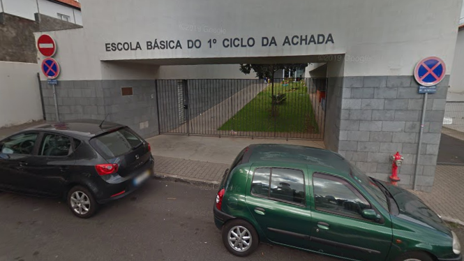 Escola Básica do 1º ciclo com pré-escolar da Achada